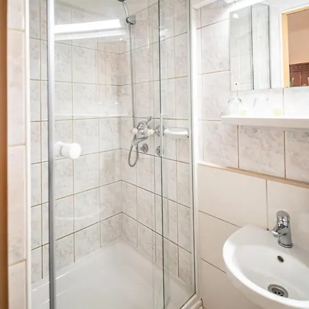 Tisza Hotel 3*