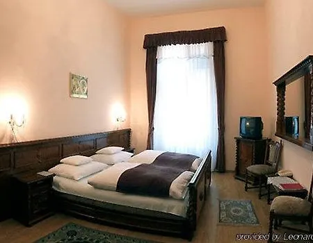 Tisza فندق
