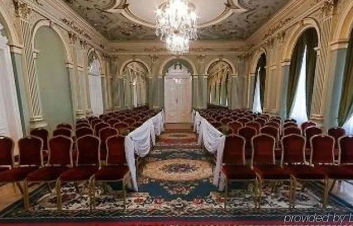 Tisza Hotell 3*