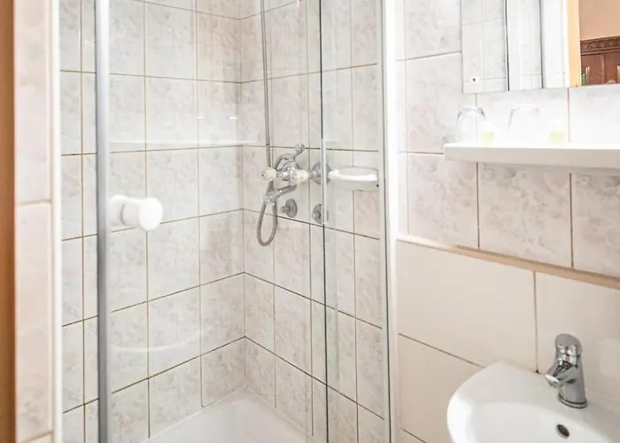 Tisza Hotell 3*