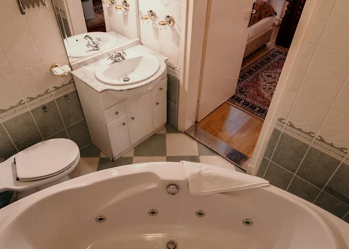 Tisza Hotell 3*